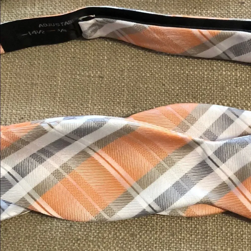 2 Adjustable Bow Ties